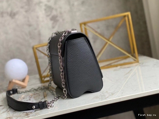 Frstbag ru VUITTON TWIST MM LOUIS 0812